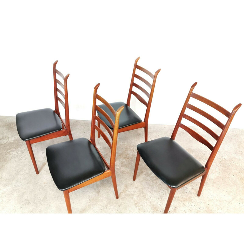 Set of 4 Vintage Danish teak dining chairs by Scantic Mobelvarerk 1960