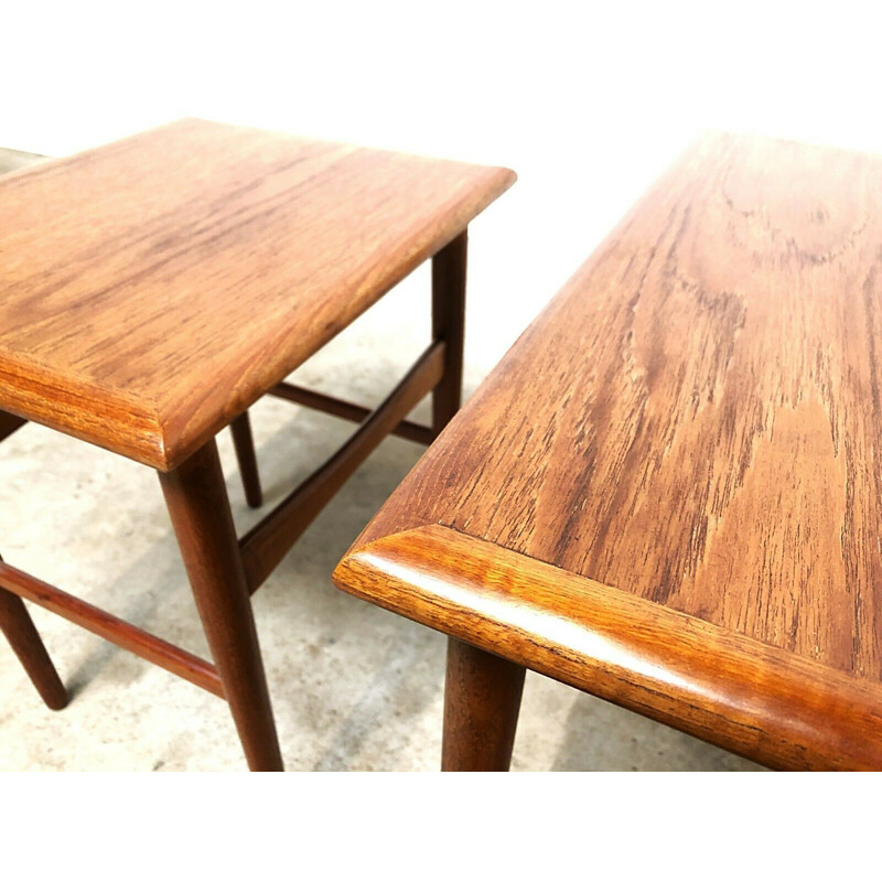 Tables gigognes vintage danoises par Kai Kristiansen