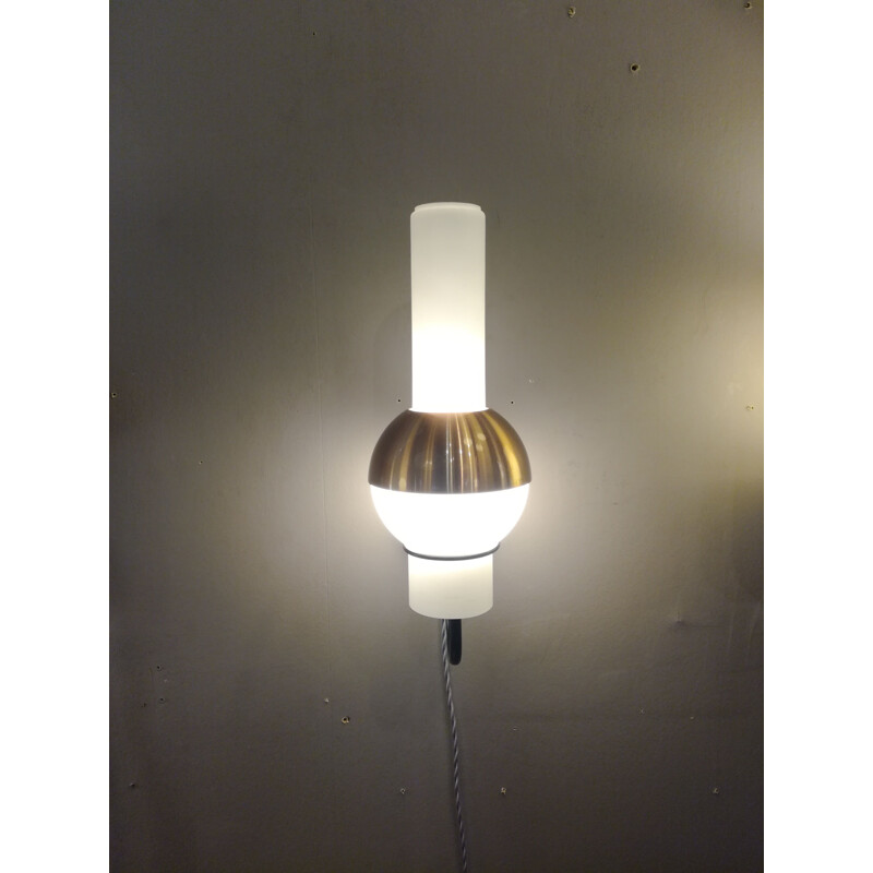 Vintage Lucifere wall lamp in opaline, metal and copper-plated aluminum for Raak, 1970