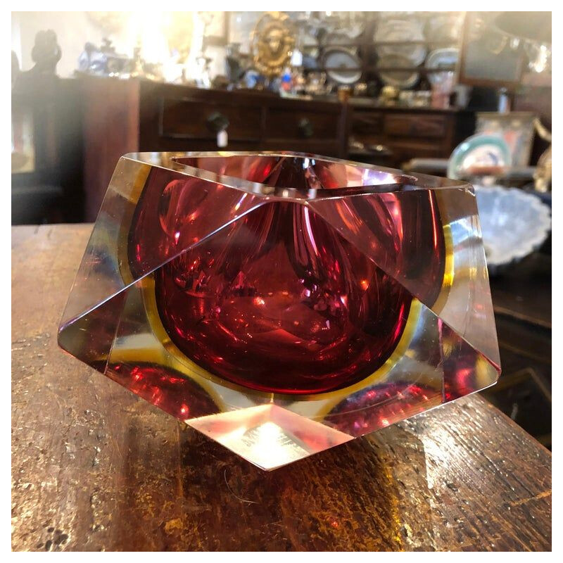 Cendrier vintage en verre de Murano rose et jaune 1970