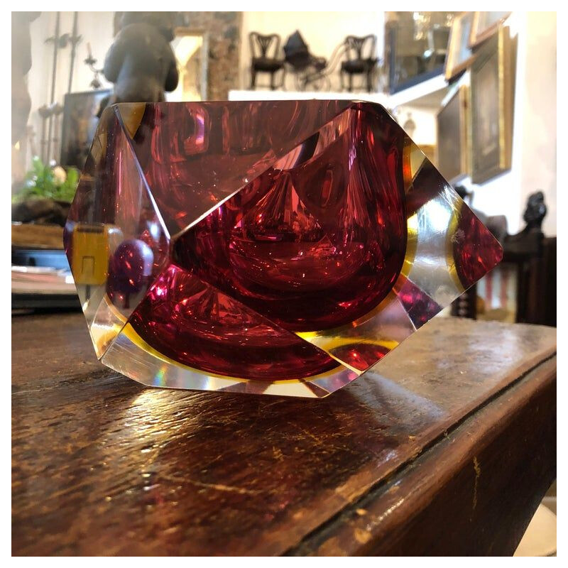 Cendrier vintage en verre de Murano rose et jaune 1970