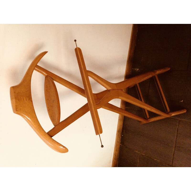 Vintage stand for Reguitti Fratelli in beech wood 1950