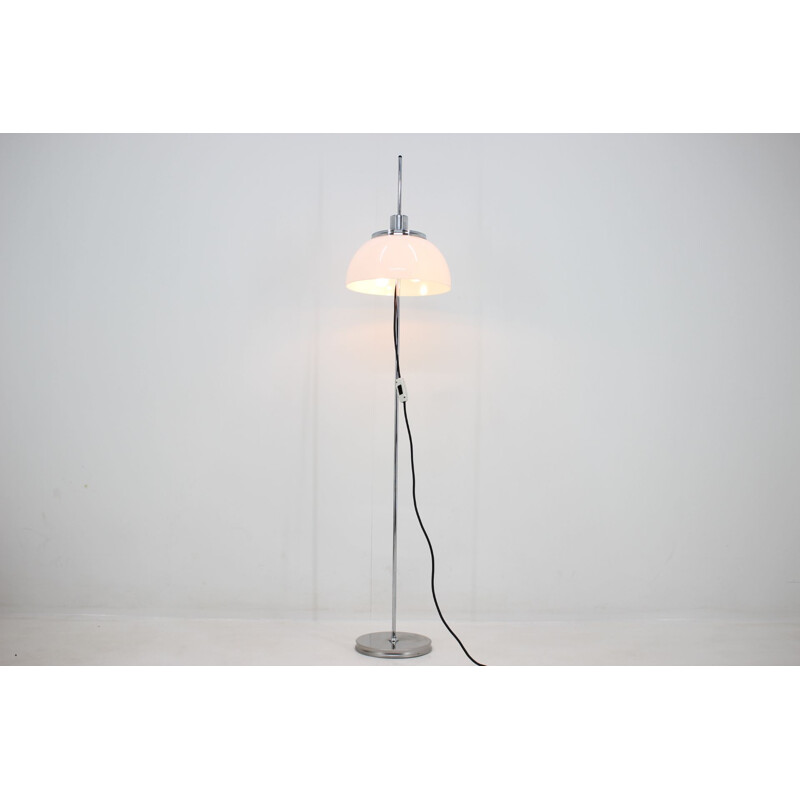 Vintage silver metal floor lamp by Harvey Guzzini