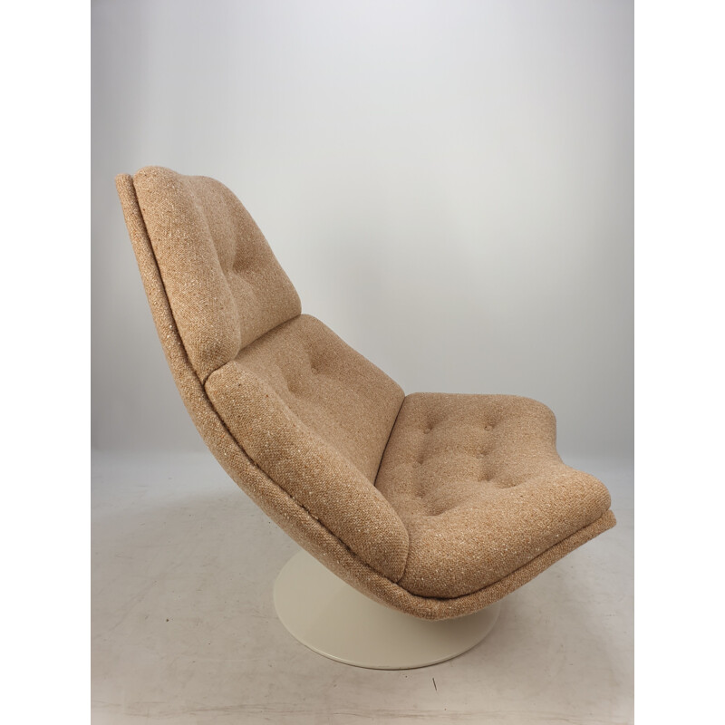 Vintage F510 Lounge Chair for Artifort in brown fabric 1970s