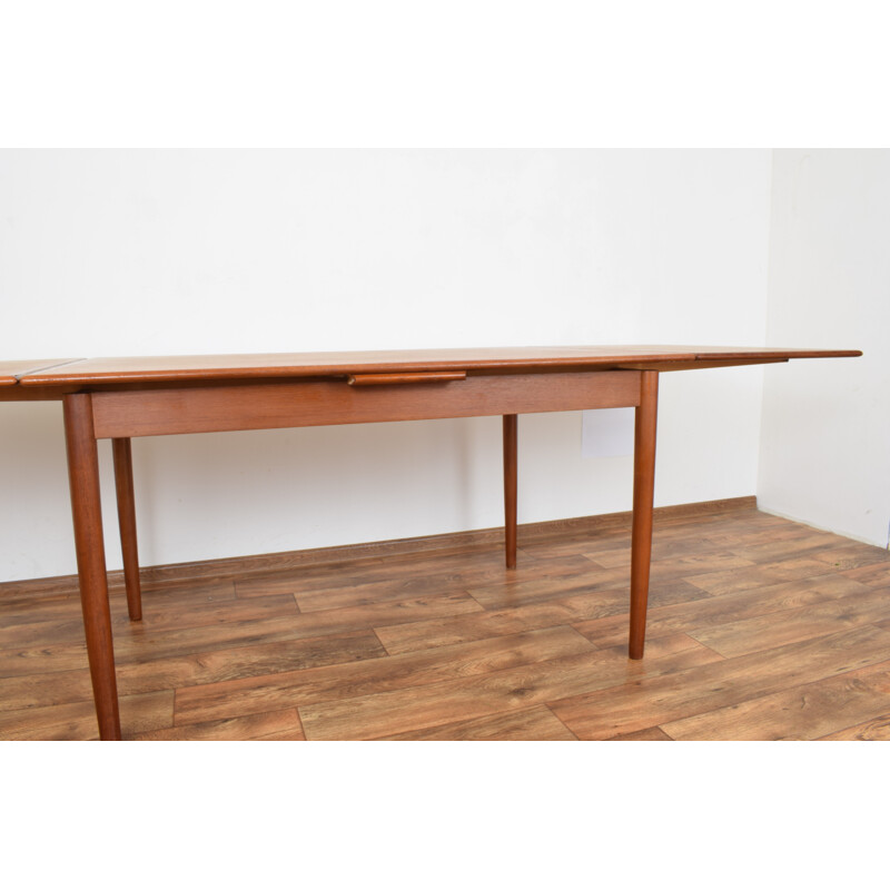 Vintage dining table extentable Denmark 1960s