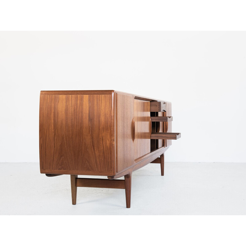 Vintage sideboard in teak by Johannes Andersen for Uldum Denmark