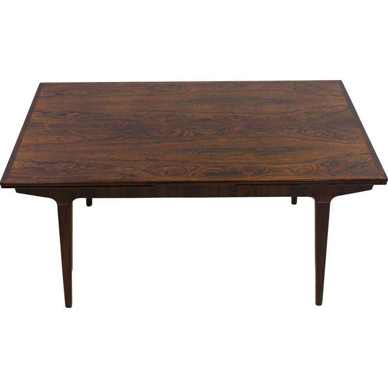 Vintage Danish dining table in rosewood