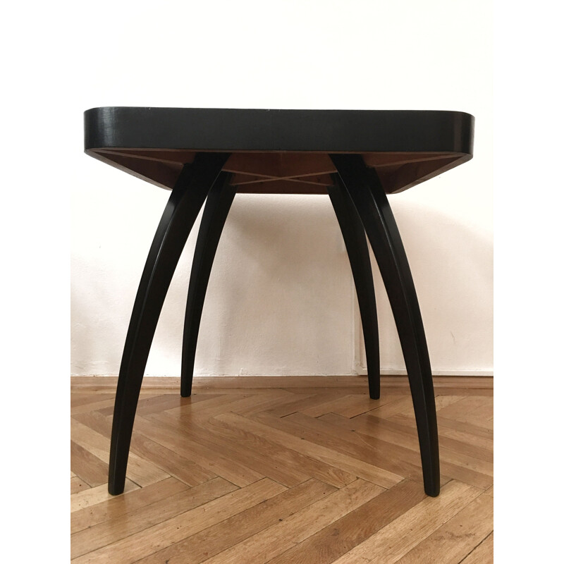 Table d'appoint vintage Spider pour UP Zavody Rousinov en bois 1940