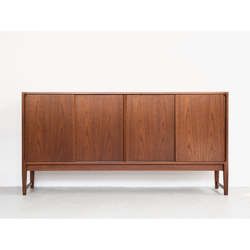 Vintage sideboard in teak by Henning Kjaernulf Denmark