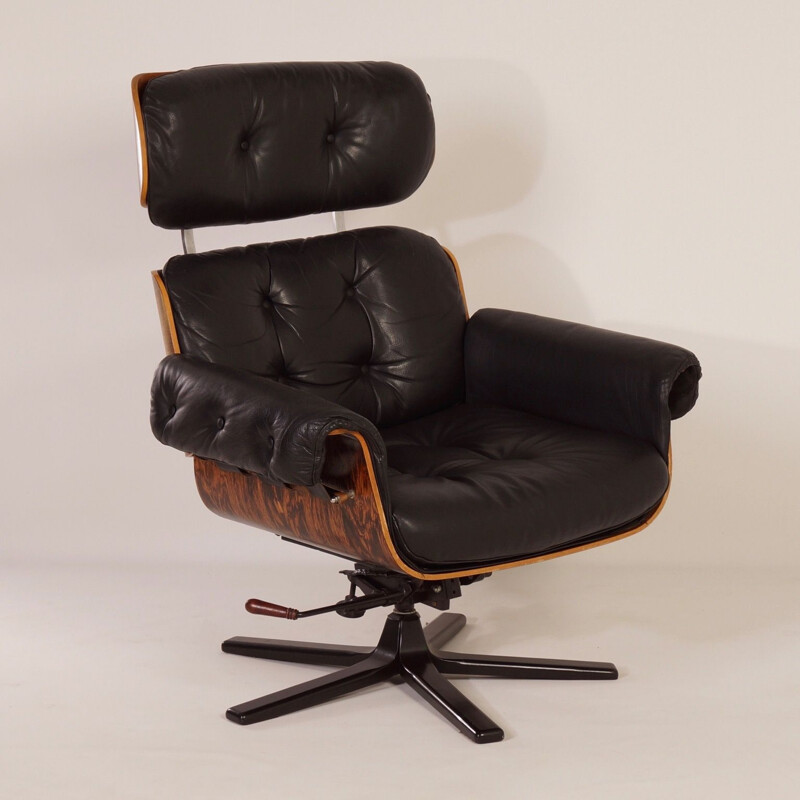 Vintage swivel armchair for Giroflex in black leather and rosewood 1970s