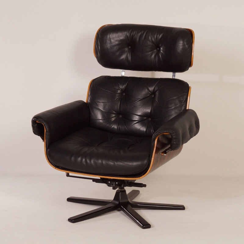 Vintage swivel armchair for Giroflex in black leather and rosewood 1970s
