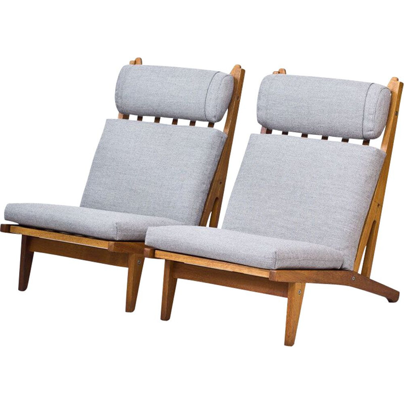 Pair of vintage GE-375 armchairs for Getama in grey wool and oakwood 1960s