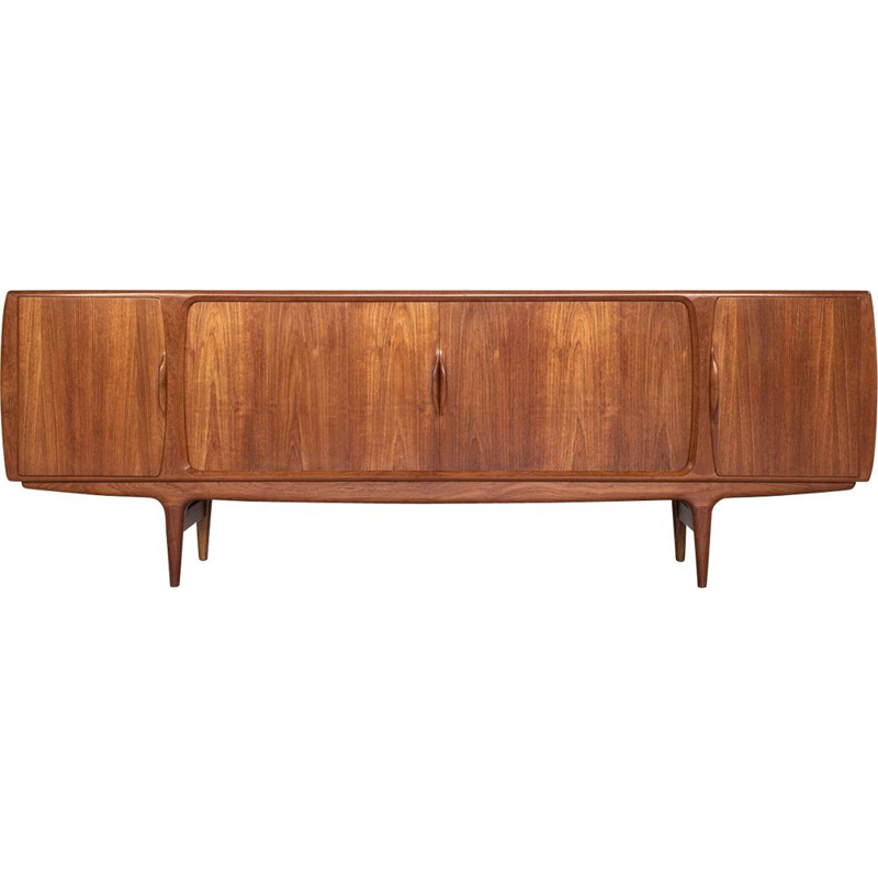 Vintage sideboard in teak by Johannes Andersen for Uldum Denmark