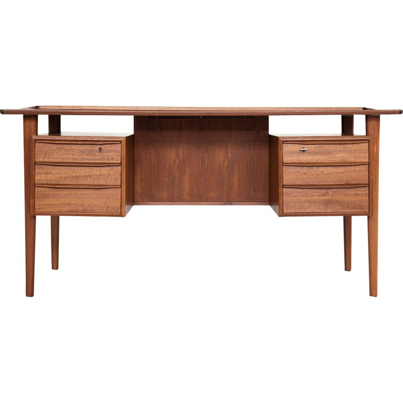 Vintage desk in teak by Peter Løvig Nielsen