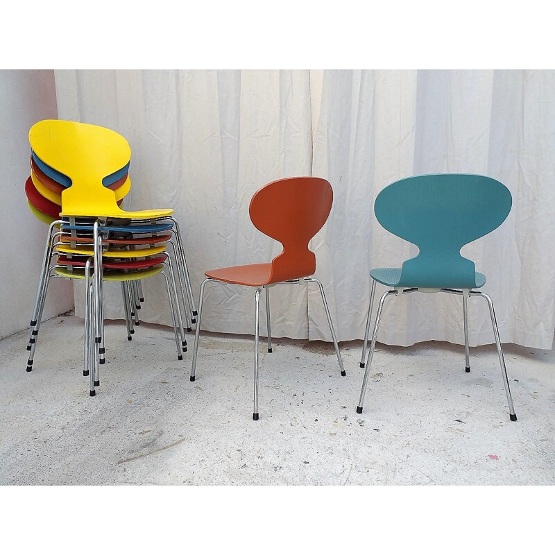 Chaise vintage Fourmi Arne Jacobsen pour Fritz Hansen