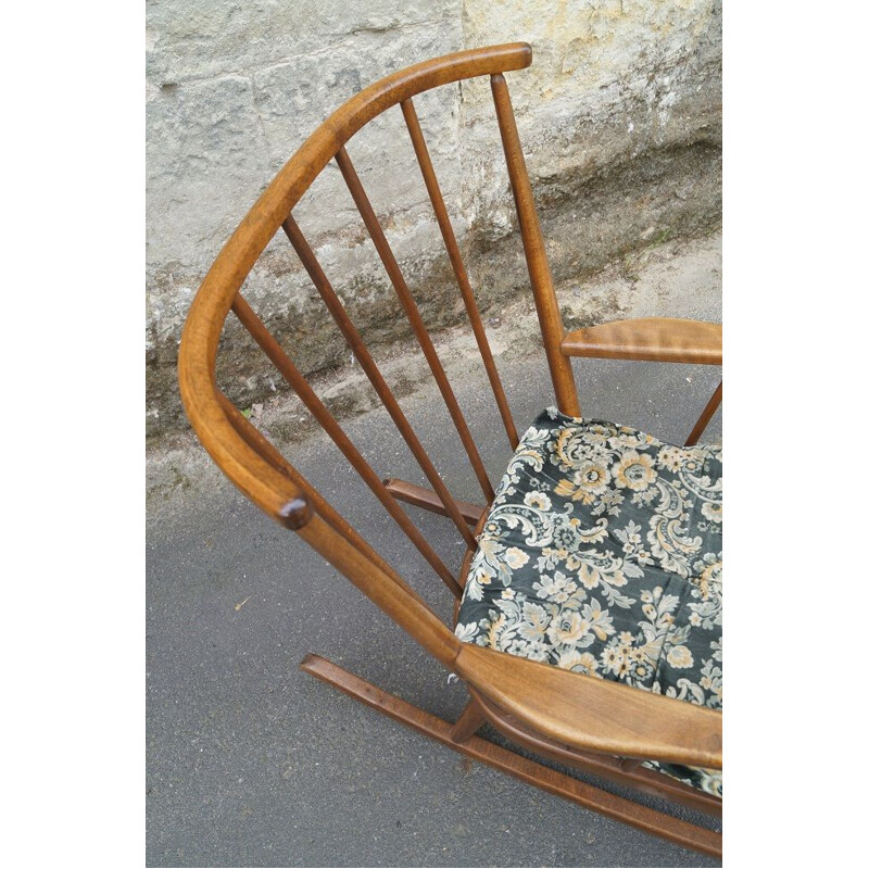 Rocking chair vintage par baumann en bois 1960