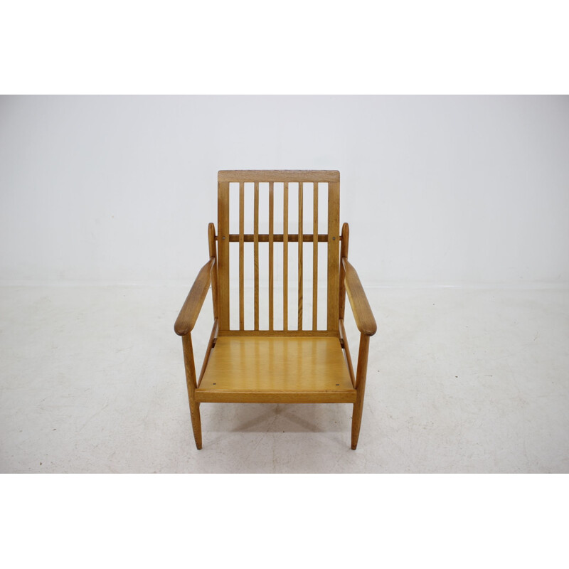 Vintage Armchair in oak edited by ULUV, Czechoslovakia, 1960s