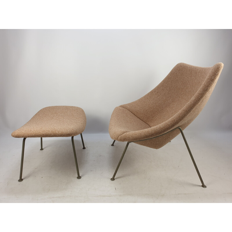 Vintage Oyster Chair with Ottoman by Pierre Paulin for Artifort, 1965