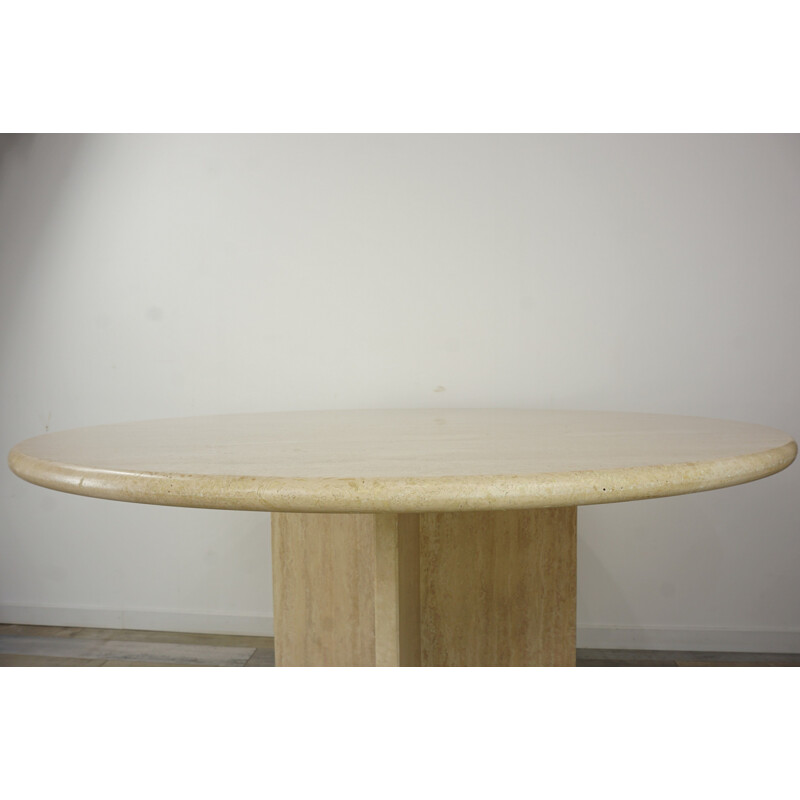 Vintage dining table round in travertine Italy 70s