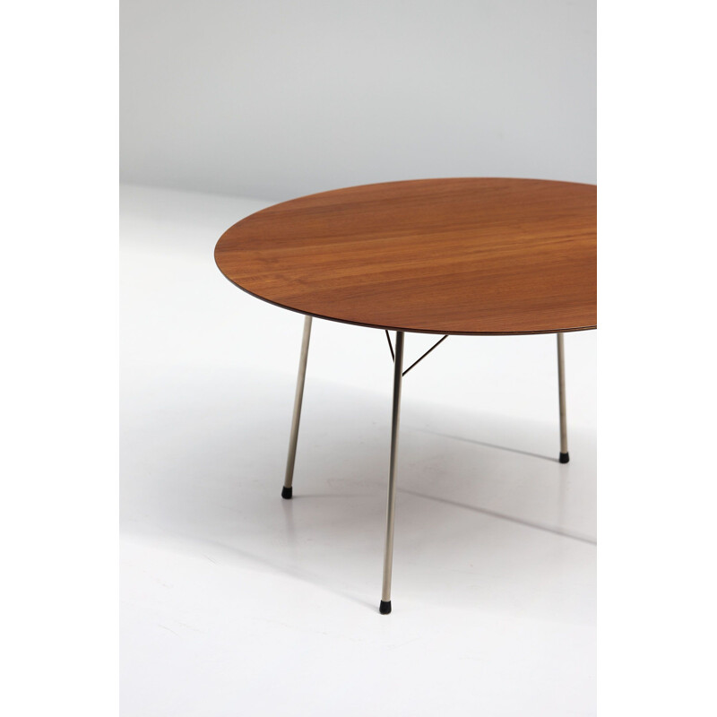 Vintage dining table, model "3600"  by Arne Jacobsen 1960s