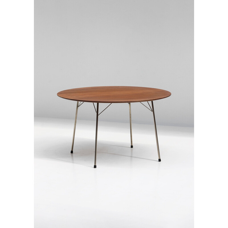 Vintage dining table, model "3600"  by Arne Jacobsen 1960s