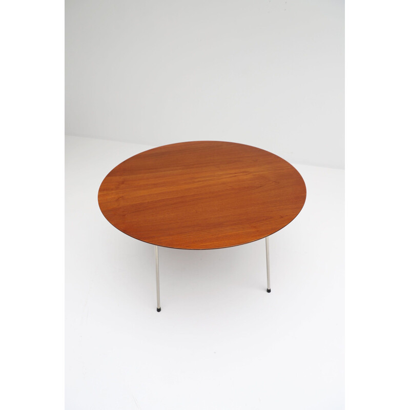Vintage dining table, model "3600"  by Arne Jacobsen 1960s