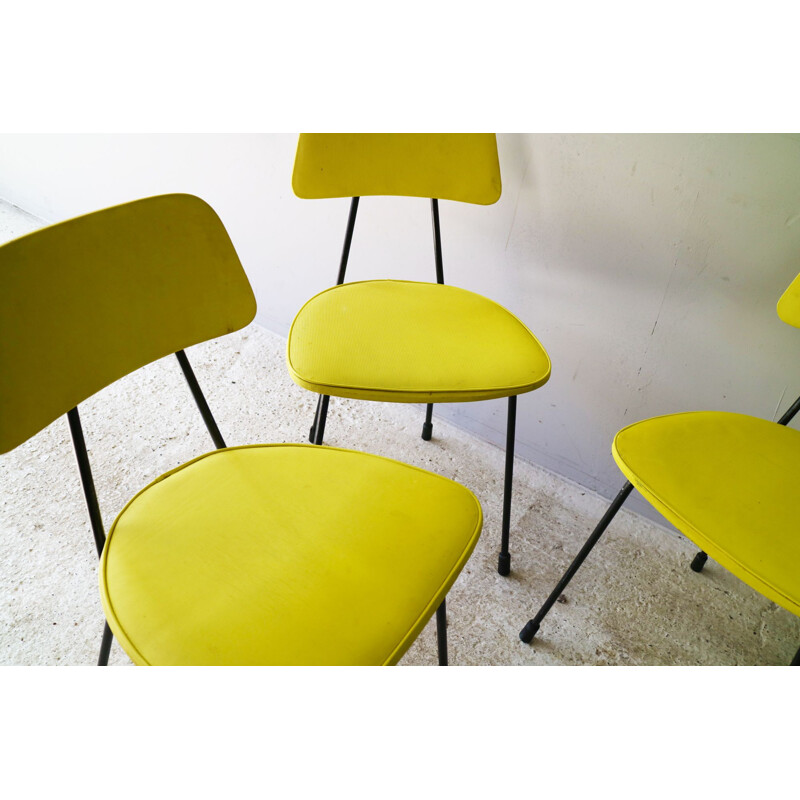 Suite de 4 chaises vintage en vinyle jaune et métal, 1960