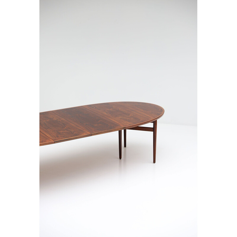 Vintage Dining Table in Rosewood by Danish designer Arne Vodder for Sibast, 1960s