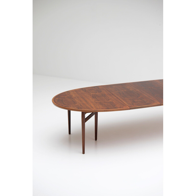 Vintage Dining Table in Rosewood by Danish designer Arne Vodder for Sibast, 1960s