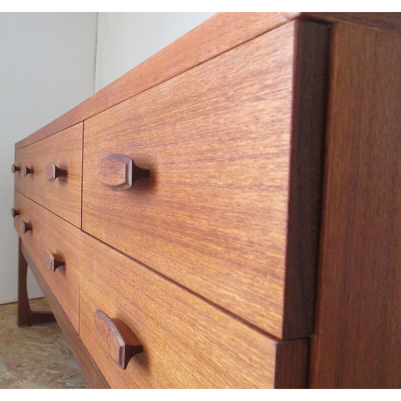 Long Vintage Chest of drawers R.Bennett in teak, 1960