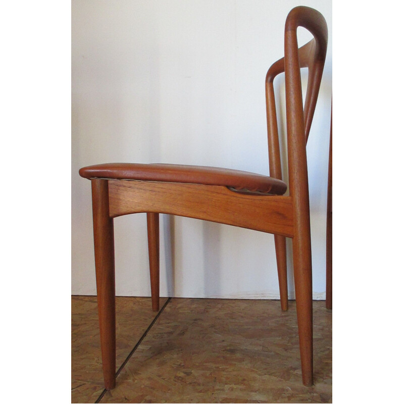 Johannes Andersen's set of 6 vintage Juliane chairs in teak, 1960