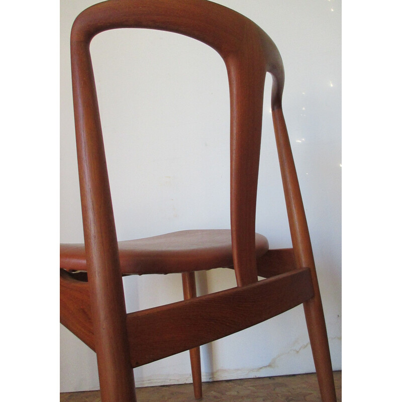 Johannes Andersen's set of 6 vintage Juliane chairs in teak, 1960