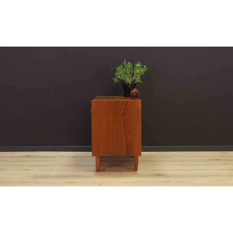 Vintage danish chest of drawers in teakwood 1960s