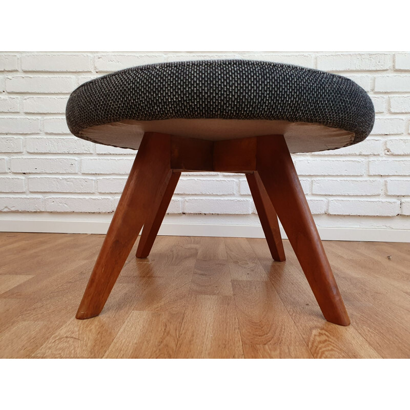 Vintage loungechair and foot stool by Illum Wikkelsø, Denmark, teak wood, 1970s