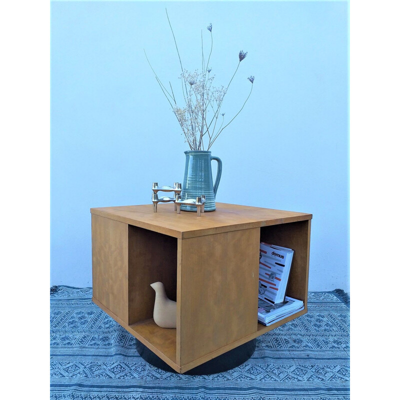 Vintage "cube" coffee table or storage furniture 70s