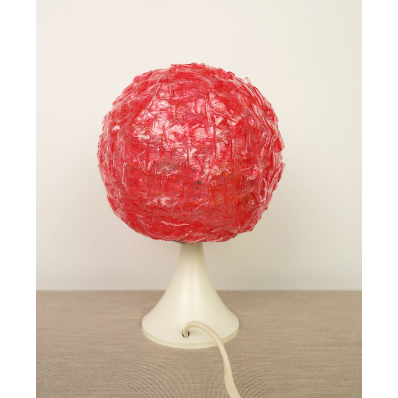 Vintage german table lamp in plastic and raspberry color 1970s