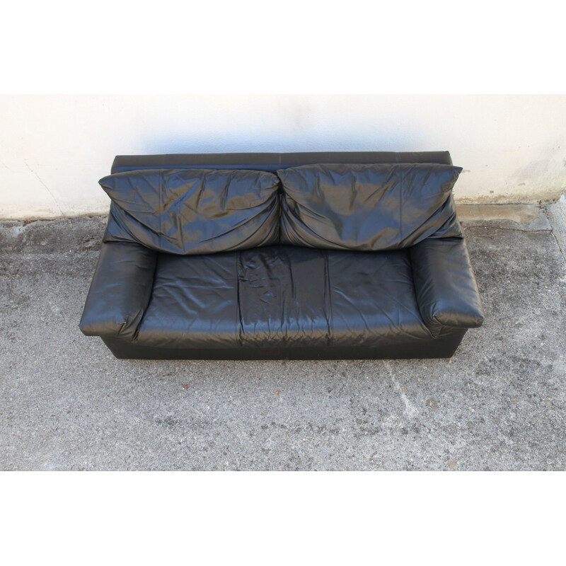 Vintage leather sofa by Cinna from the 90s
