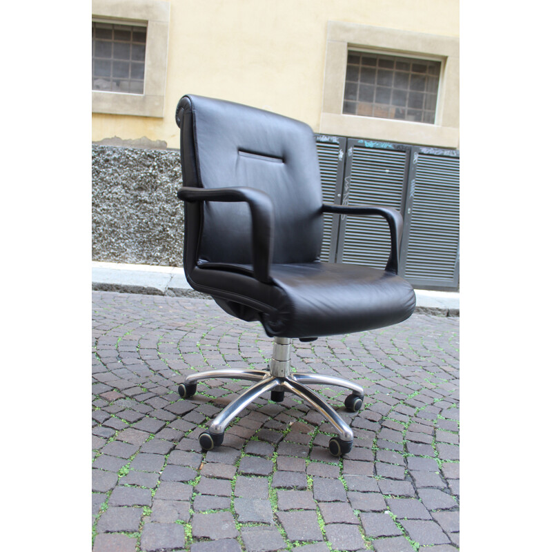 Vintage Desk Chair from Poltona Frau in leather and aluminum, Italy, 1980s