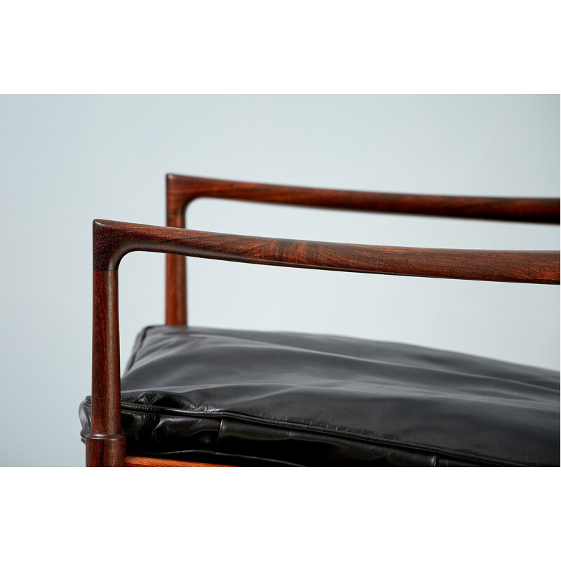Paar vintage Samso fauteuils in rozenhout en leer voor Olof Perssons Fatoljindustri, Zweden