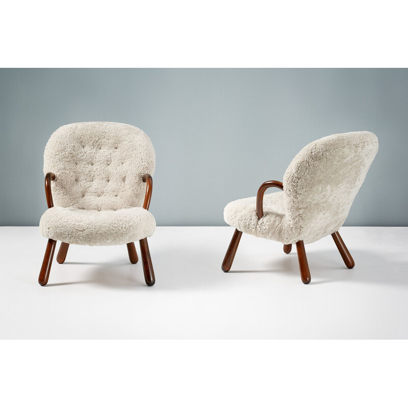 Pair of vintage beige Clam Chairs for Nordisk Staal & Mobel Central 1940s