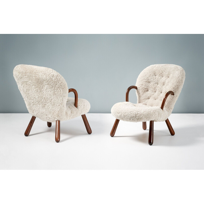 Pair of vintage beige Clam Chairs for Nordisk Staal & Mobel Central 1940s