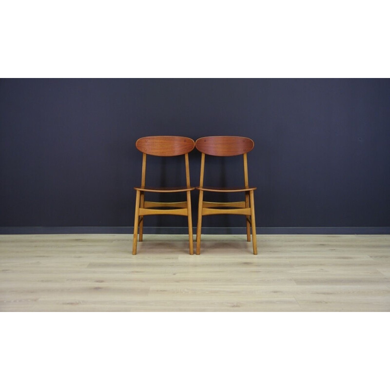 Set of 2 vintage chairs Danish design in teak