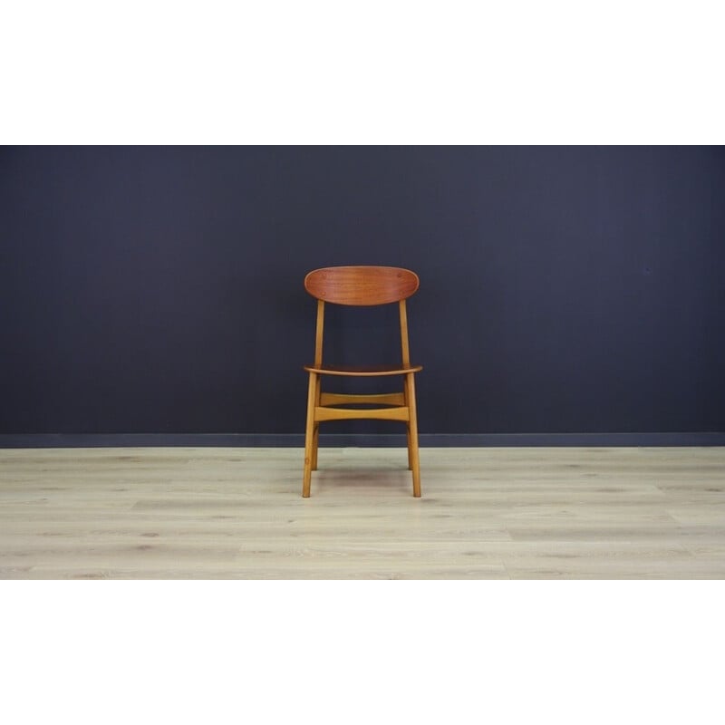 Set of 2 vintage chairs Danish design in teak