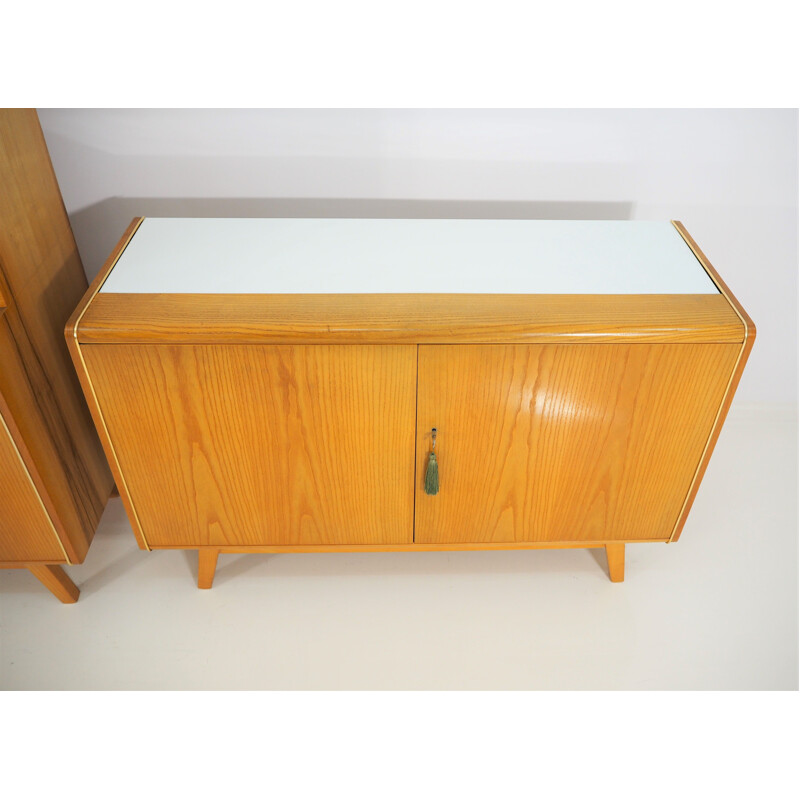 Ensemble de 2 buffets vintage de Jitona, Tchèque, 1960