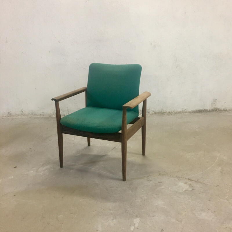 Vintage Diplomat chair for France & Son in green fabric and rosewood 1960