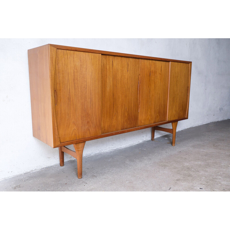 Buffet vintage en teck par Henning Kjornulf pour Bruno Hansen