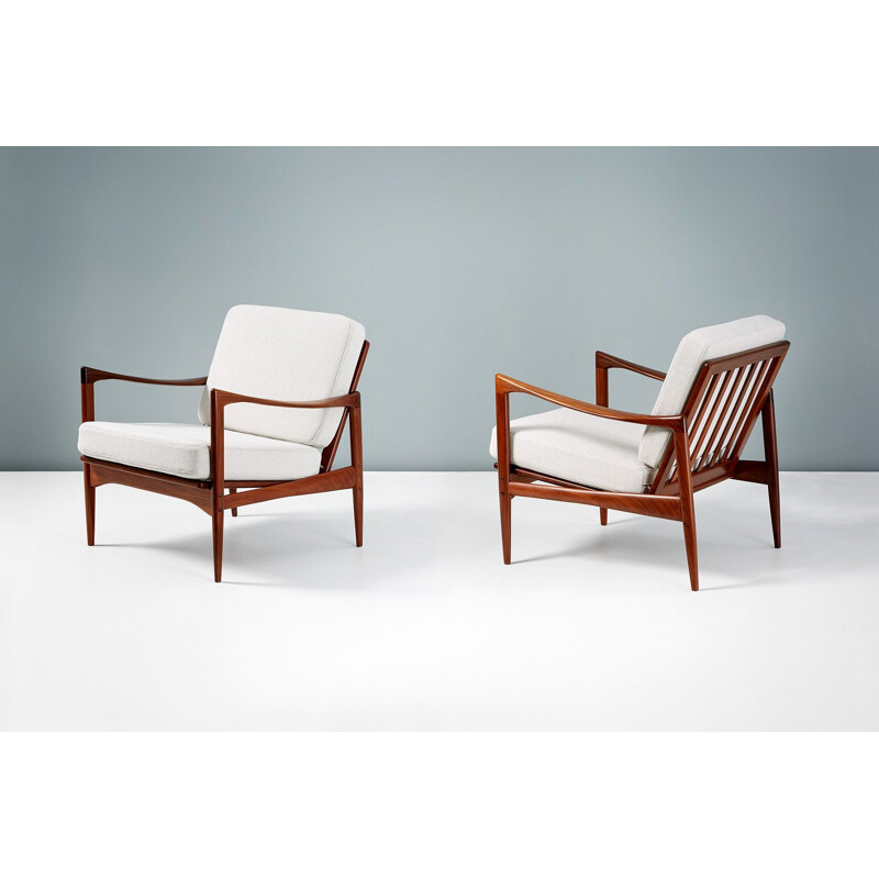 Paire vintage de fauteuils "Candidate" par Ib Kofod-Larsen en teck, 1960