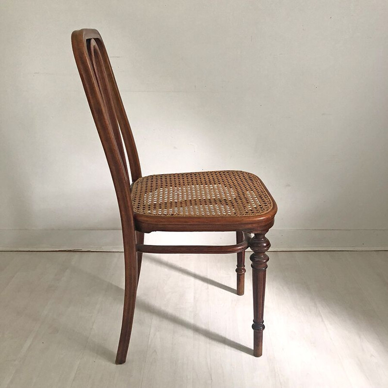 Vintage model 41 chair by Michael Thonet in wood 1930s