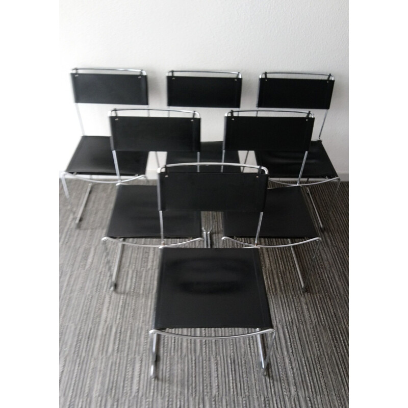 Suite de 6 chaises vintage en cuir noir design, Italie
