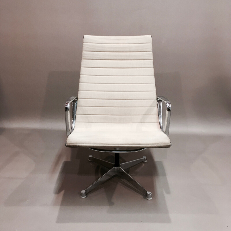 Vintage EA 116 chair by Charles and Ray Eames